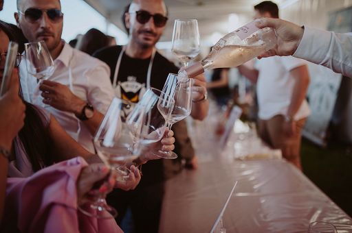 Vino, dal 30 maggio al 1 giugno torna “Valtènesi in Rosa”