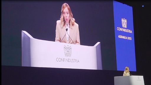Meloni a Confindustria: costo dell’energia è la questione più urgente da affrontare