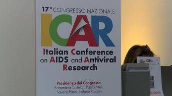 Aids, nuovi studi confermano efficacia e tollerabilità terapie antiretrovirali