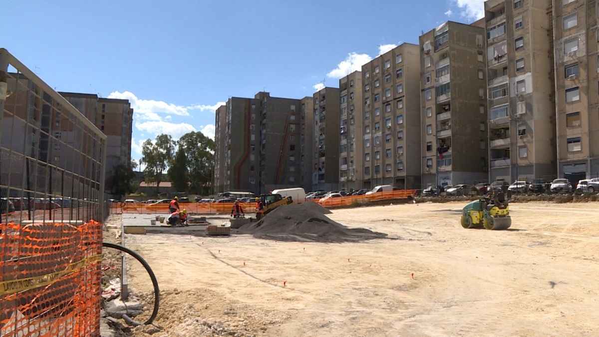 Paura a Librino: sparatoria nella notte, ritrovati bossoli in viale Moncada