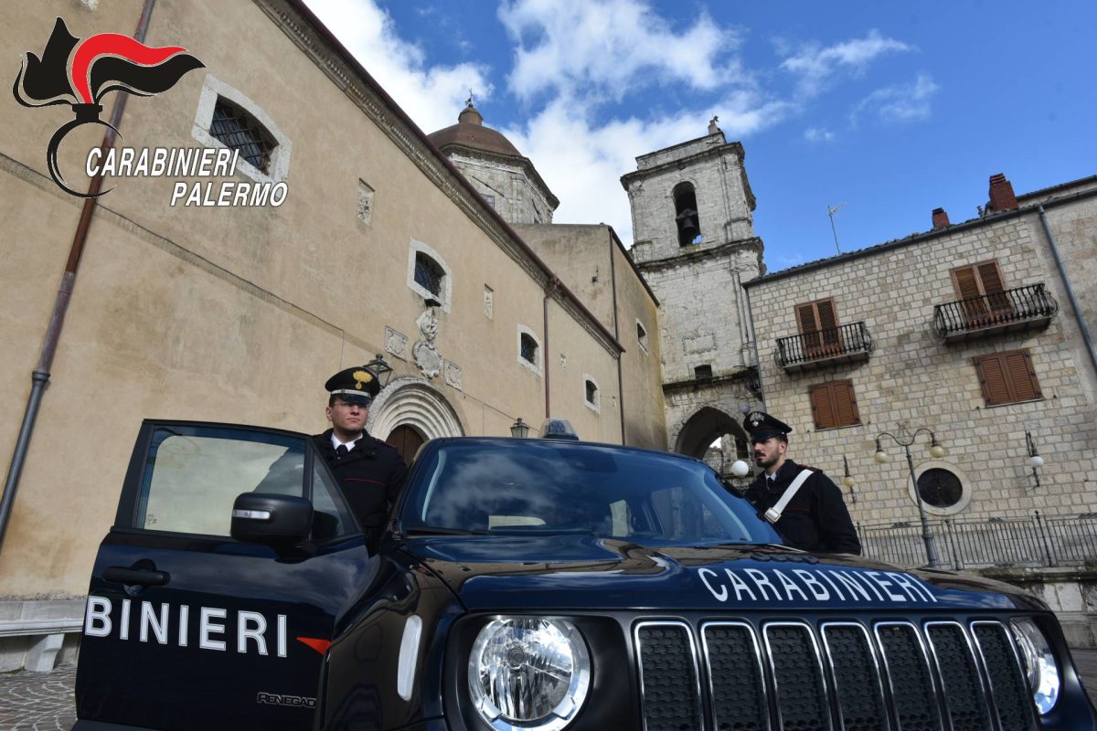 Si finge carabiniere e truffa gli anziani, denunciato un 26enne catanese