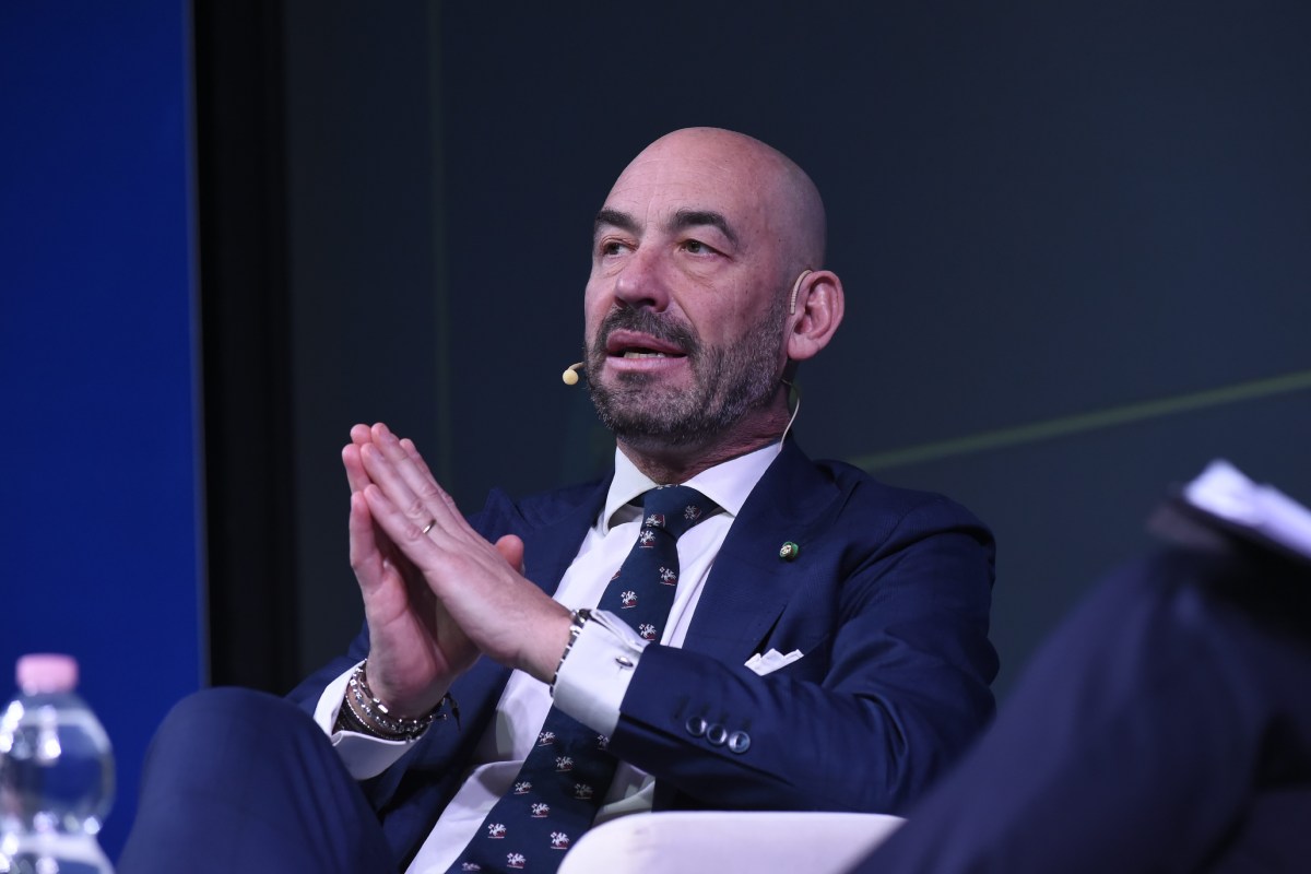 Esplode l’influenza e già oltre 2 milioni di italiani a letto. Matteo Bassetti: “Vaccinazione fondamentale”