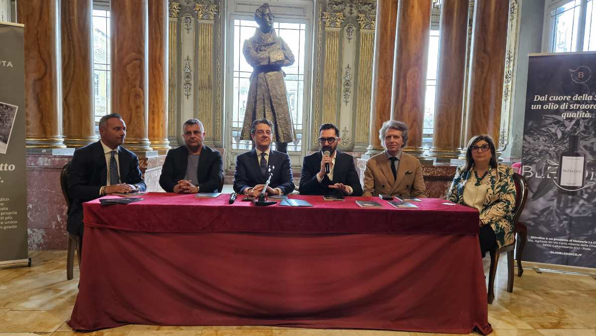 “Il Pianista dei sogni”, l’autobiografia musicale di Joseph Lu presentata al Bellini di Catania