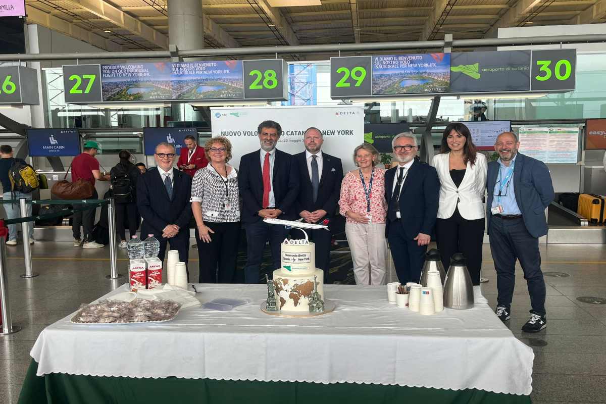 “Un ponte che unisce due mondi”, parte il primo volo Catania – New York della Delta Air Lines