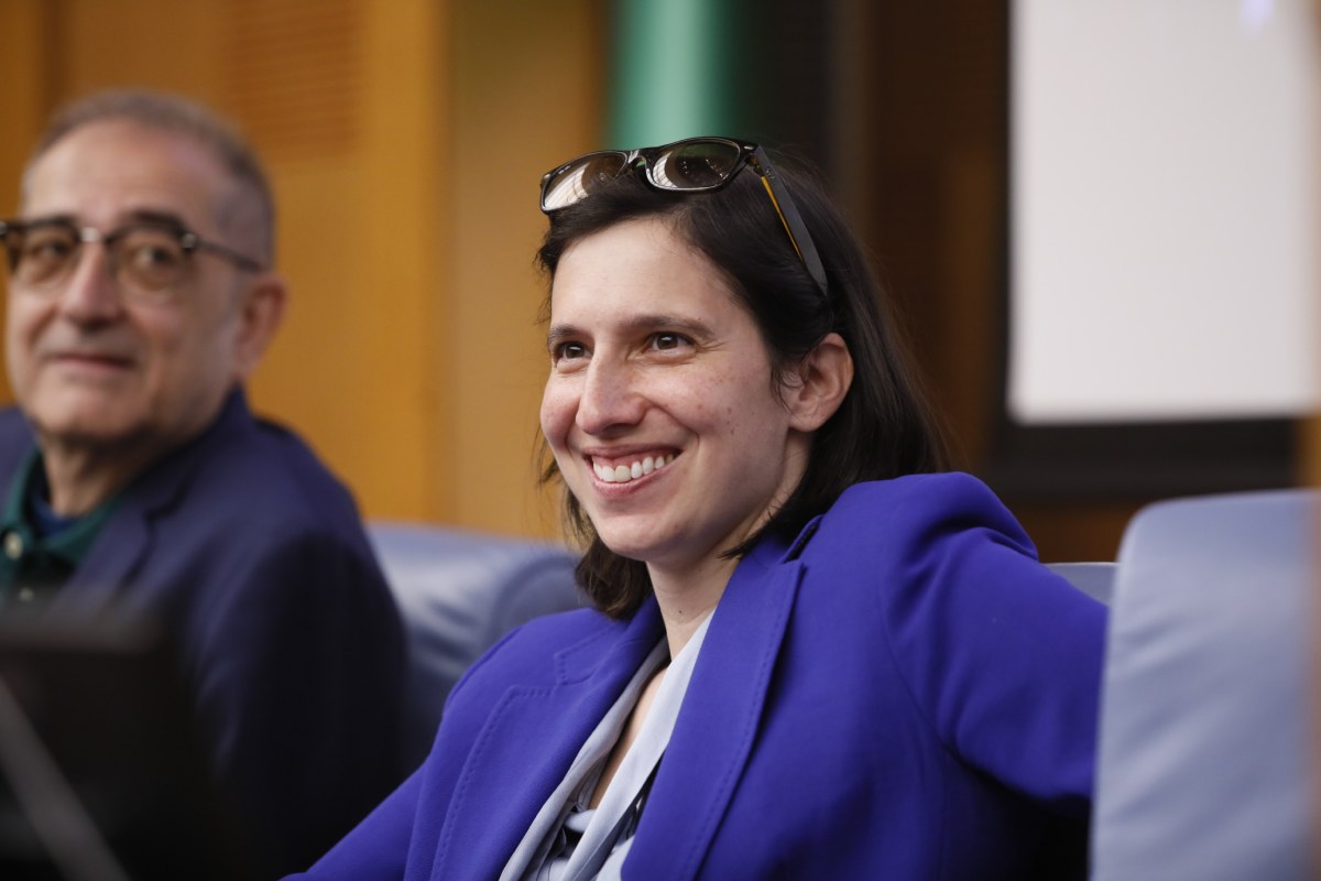 Elezioni Amministrative, Schlein: “La destra esulta ai sondaggi, noi vinciamo”