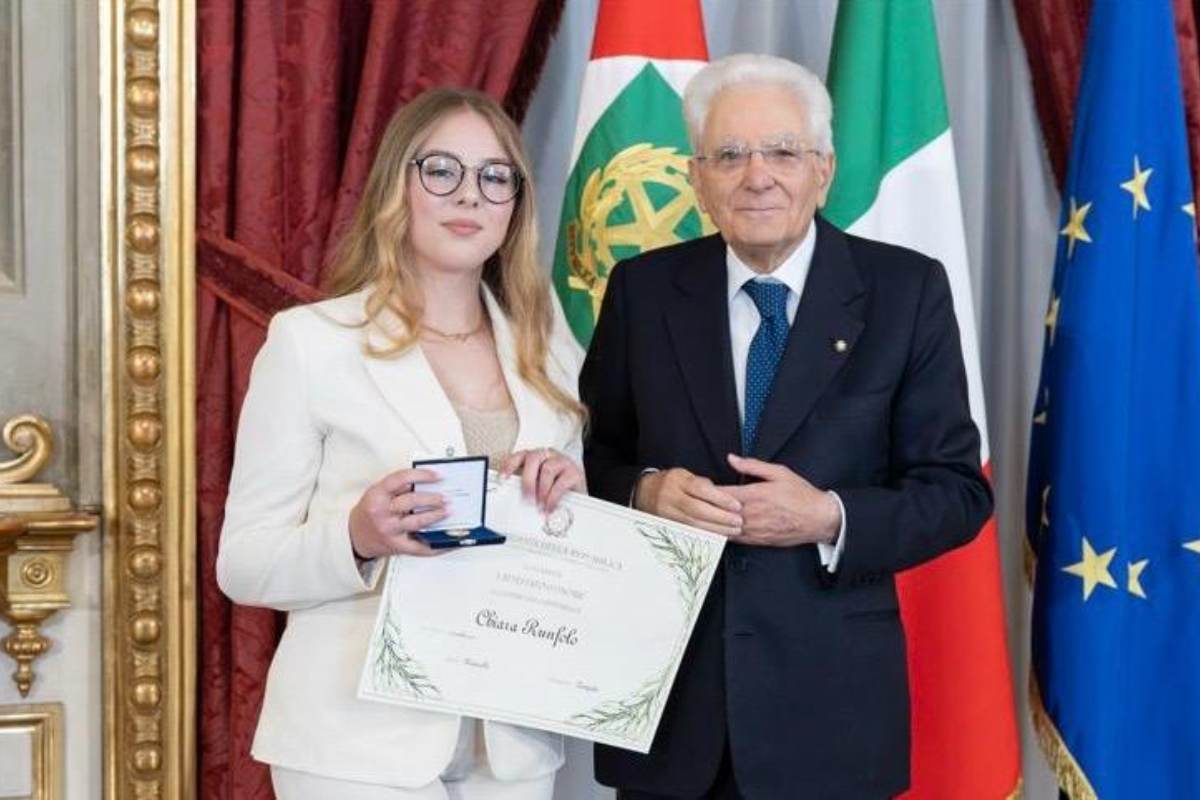 Chiara Runfolo insignita dell’onorificenza di Alfiere della Repubblica: “Una grande emozione” Chiara Runfolo insignita dell’onorificenza di Alfiere della Repubblica: “Una grande emozione”