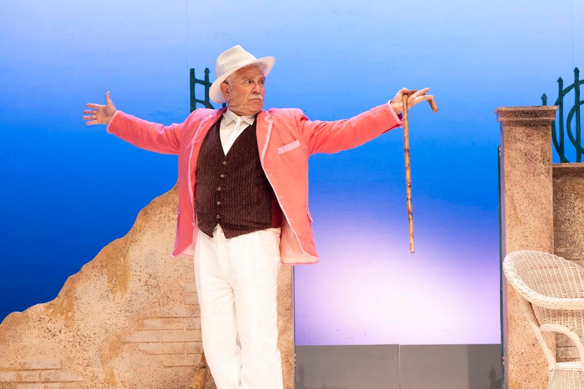 Enrico Guarneri in scena a Catania con “Il Paraninfo”: “Abbiamo mantenuto il telaio e i personaggi”