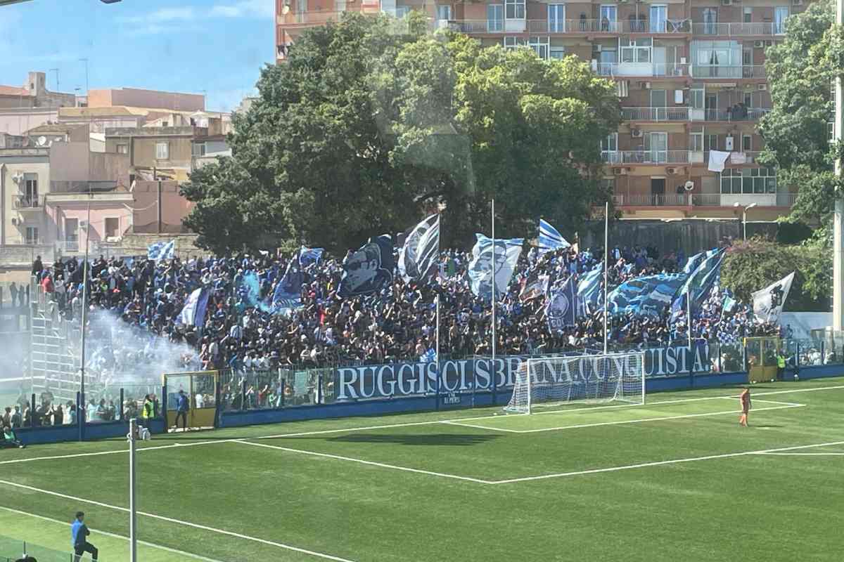 Entrano al De Simone senza pagare durante Siracusa-Potenza: daspo per 7 ultras