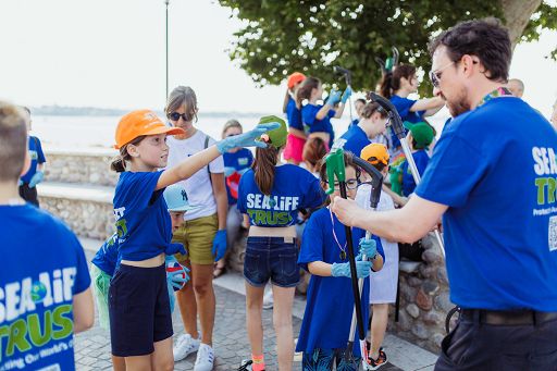 Global Beach Clean, Gardaland Sea Life partecipa per l’Italia