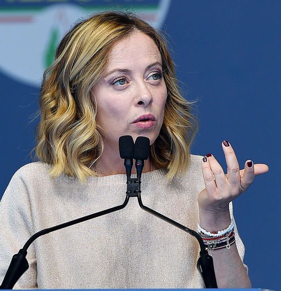 Meloni: se remiamo tutti in stessa direzione Italia sarà più forte