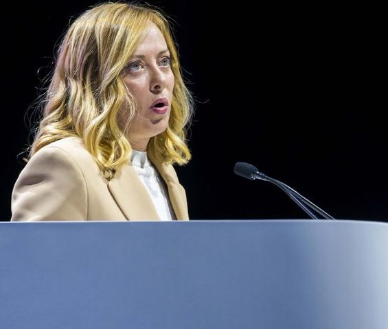 Fisco,Meloni: avanti con riduzione tasse, attenzione particolare a ceto medio