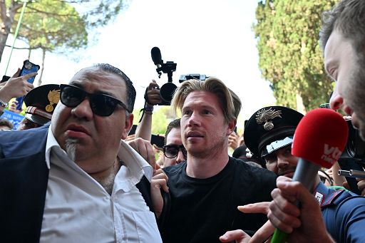 Napoli, De Bruyne a Roma: visite mediche a Villa Stuart