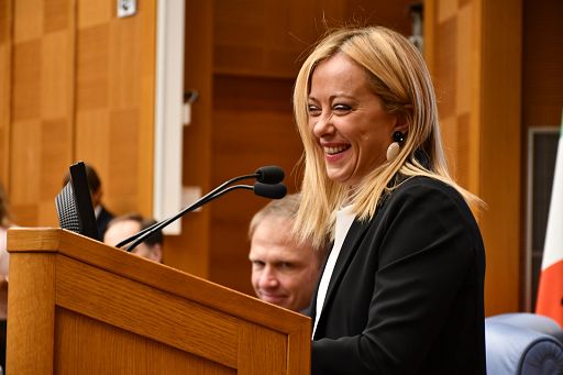 Meloni: l’Italia non intende rinunciare a essere potenza industriale