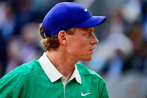 Tennis, Sinner: Ping pong e amici per smaltire Parigi Tennis, Sinner: Ping pong e amici per smaltire Parigi