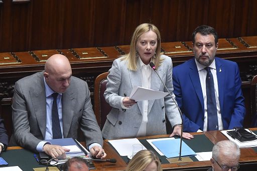 Iran, Meloni: se Usa chiederenno basi ci sarà passaggio Camere