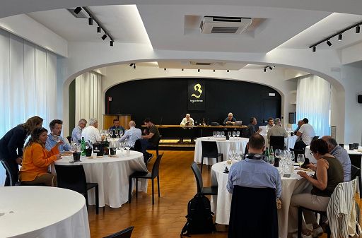 Vino, Assoenologi promuove Aglianico Taburno Docg e Falanghina Sannio