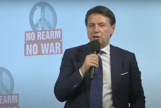 Nato, Conte: stanno disegnando un futuro che minaccia speranza