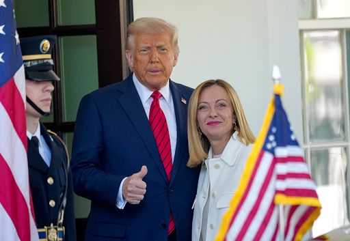 Nato, lungo colloquio Meloni-Trump su Medio Oriente