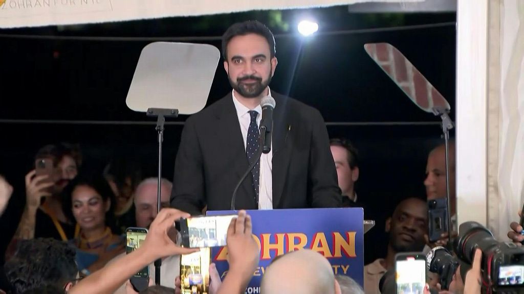 Usa, Zohran Mamdani conquista le primarie Dem a New York