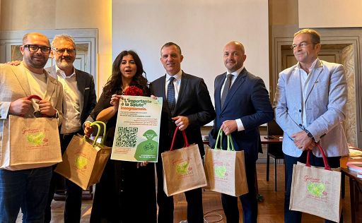 Educazione alimentare a scuola, raccolta firme per proposta legge popolare Educazione alimentare a scuola, raccolta firme per proposta legge popolare