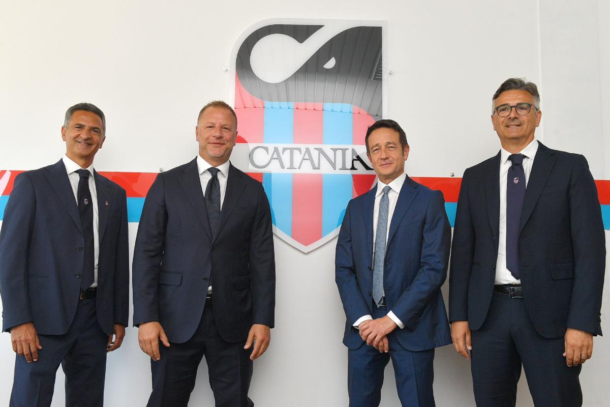 Catania tra strategia low‑cost, risparmio, tifosi e identità: criticità e sfide dell’estate rossazzurra