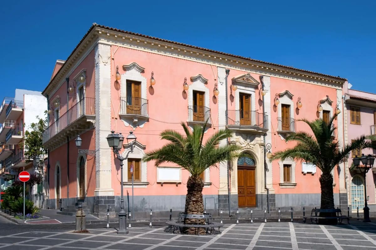 Concorso al Comune di Misterbianco, basta la licenza media: il bando e come partecipare