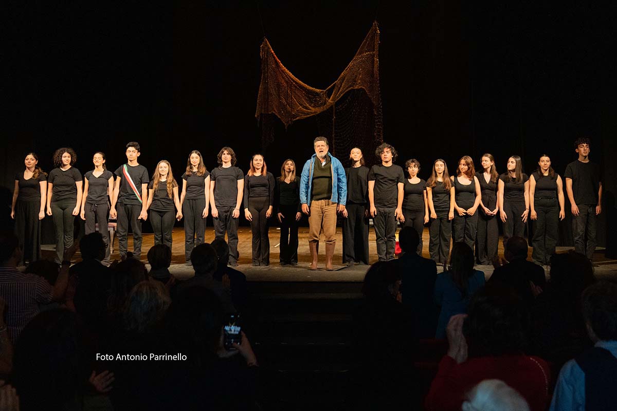 La favola nera di un eroe civile, Anci Sicilia racconta l’avventurosa vita del “sindaco pescatore” Vassallo