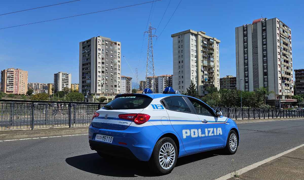 Violenza a Catania, madre aggredita con un coltello per non aver dato al figlio i soldi della droga