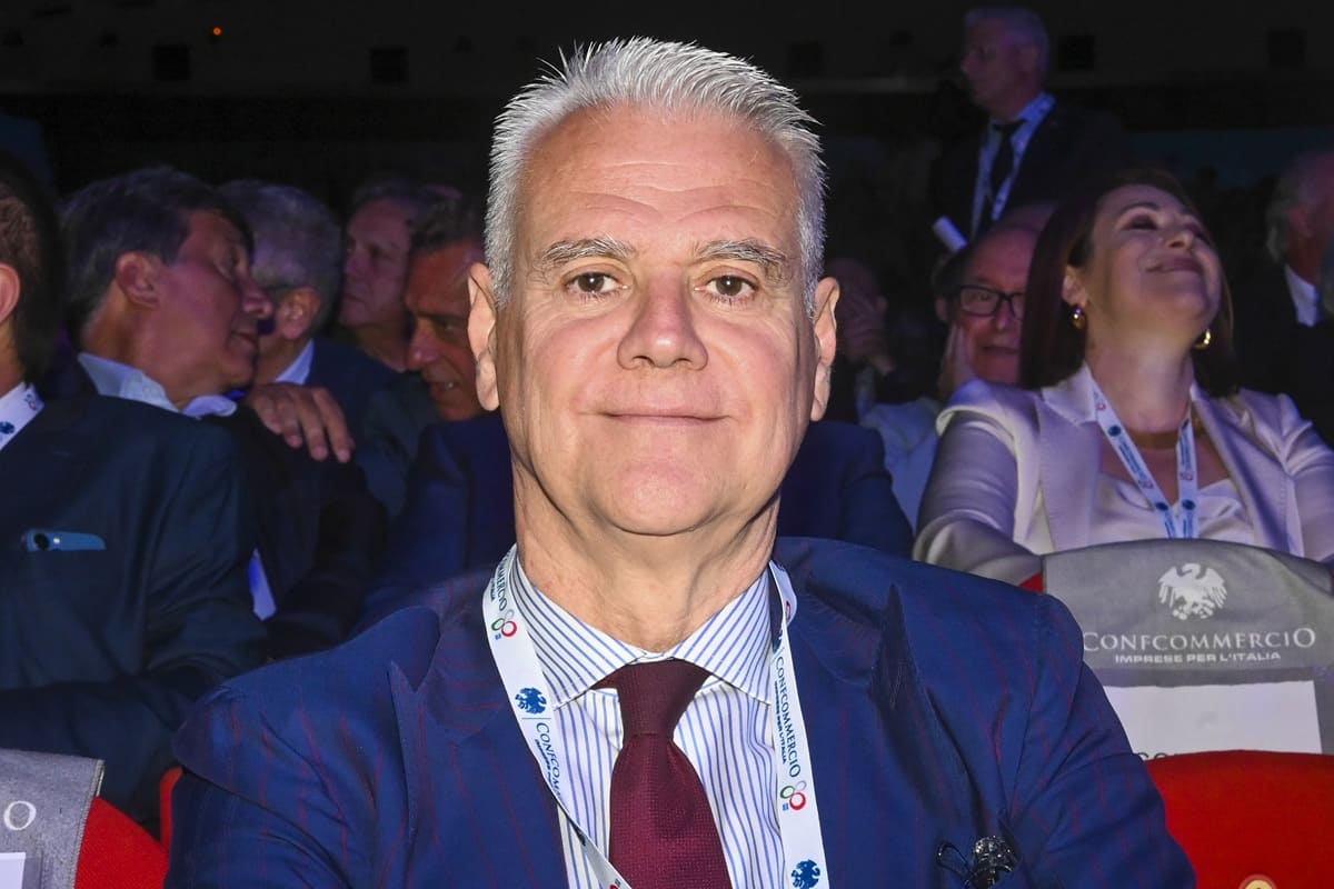 “I giovani sono il futuro”, il ministro Zangrillo all’evento “Giovane PA” a Taormina