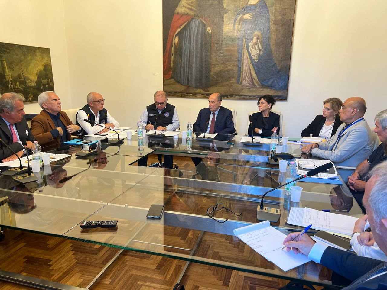 Galleria foto 'La devastante alluvione di Stromboli, Schifani: “Regione partirà subito con i lavori sui torrenti”' - foto 1