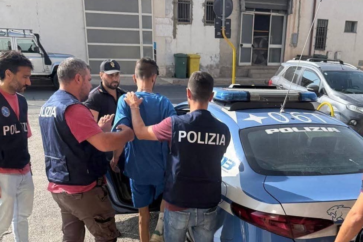 Spara al nuovo compagno dell’ex davanti alla figlia: arresto per il tentato omicidio di Costa Esperia