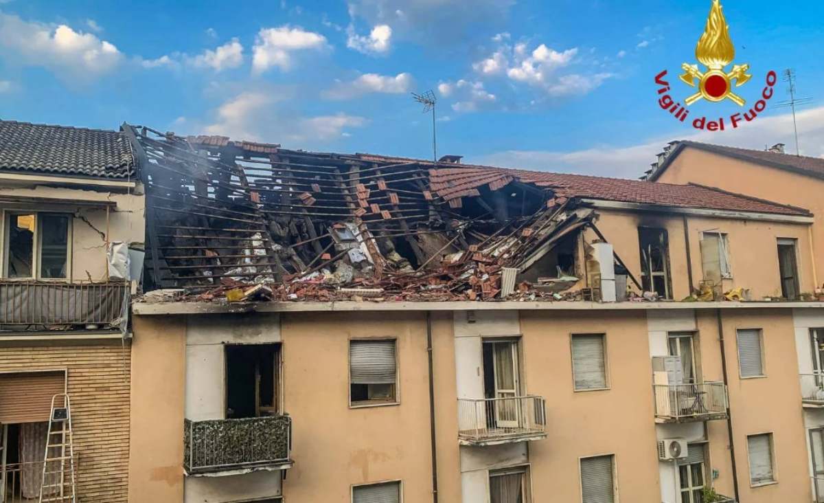Spaventosa esplosione in appartamento nella notte, 12enne in prognosi riservata