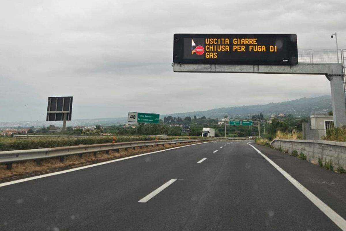 Tir a tutta velocità sulla Messina-Catania: scatta l’allarme sicurezza