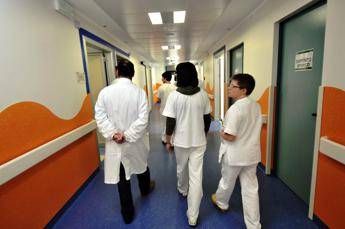 Medici ex specializzandi, approvata la legge di delegazione europea