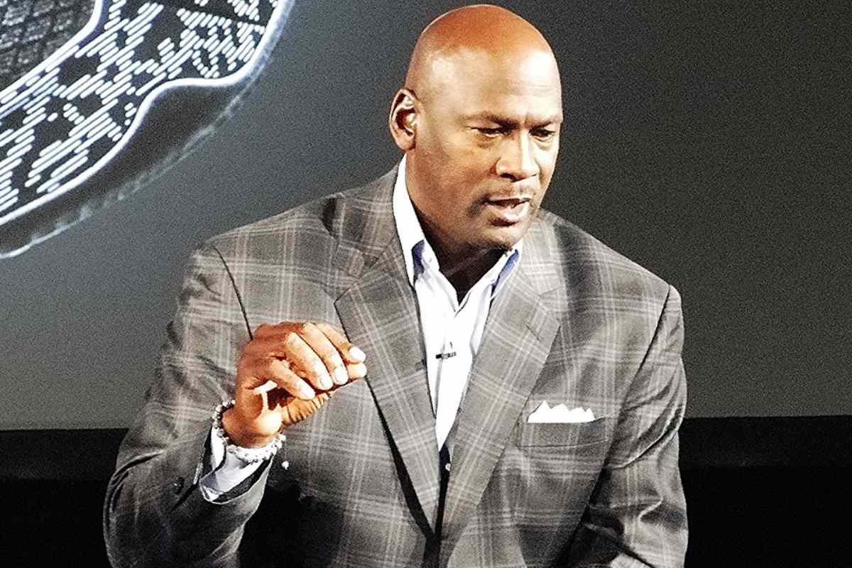 Vacanze siciliane per Michael Jordan: tappa a Siracusa, l’ex cestista avvistato a Ortigia