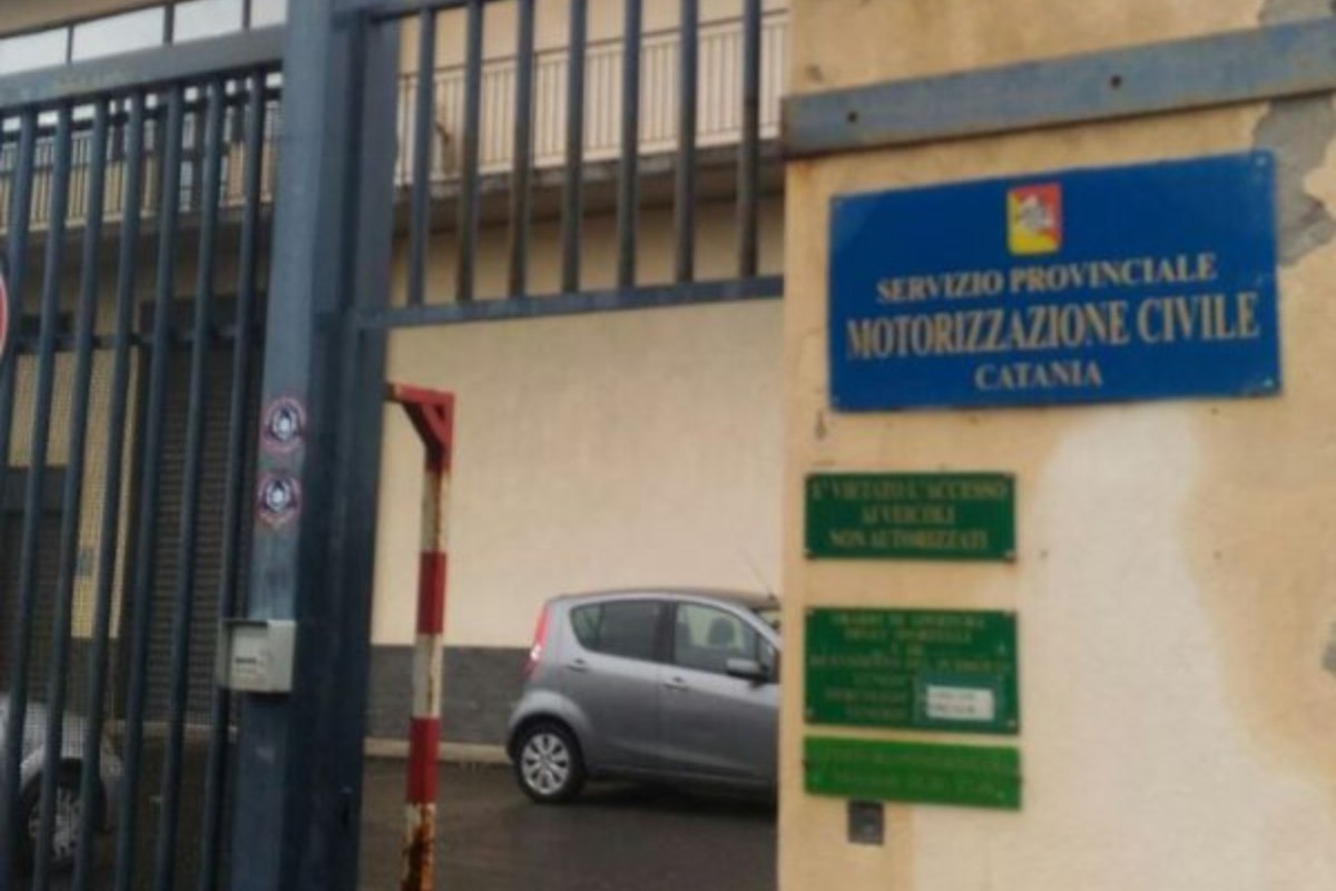 Catania, l’Ugl denuncia il furto di carte di circolazione e documenti alla Motorizzazione civile