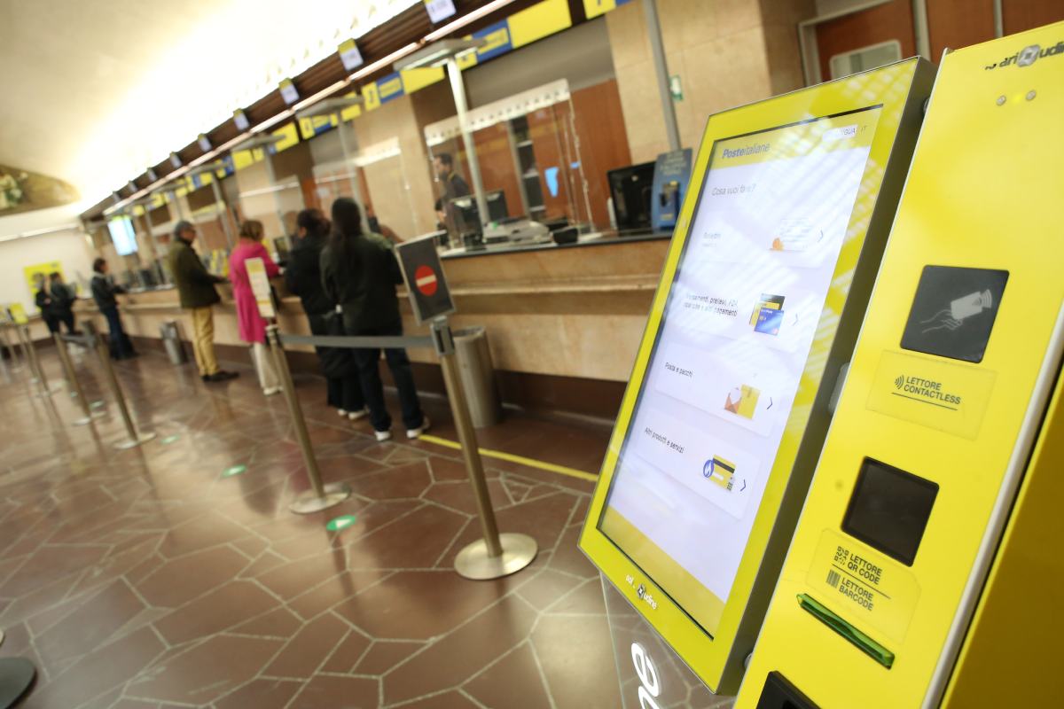 Poste Italiane in down: le app non funzionano, centinaia di segnalazioni