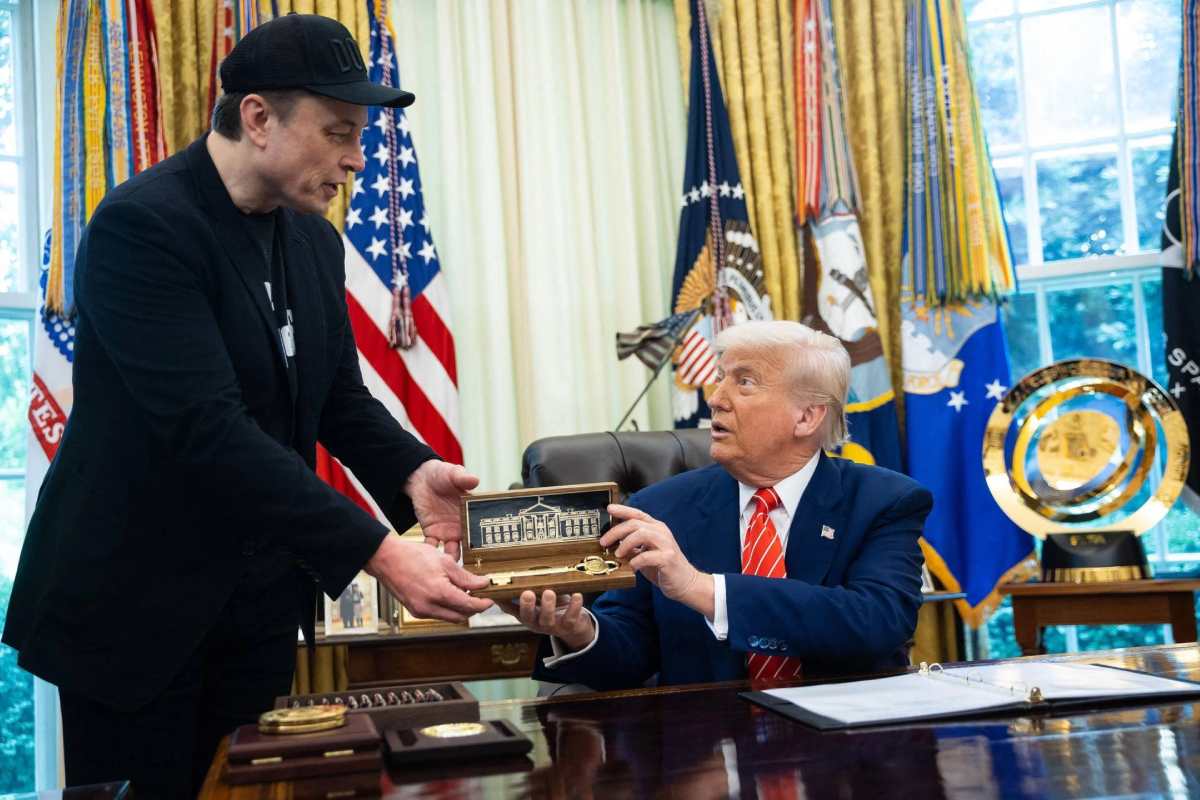 Trump-Musk, scontro totale. Il presidente: “Sei impazzito”. Mr X: “Il tuo nome nei file di Epstein”