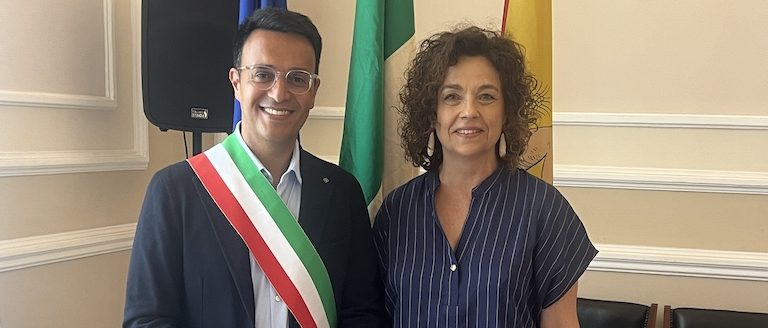 Riposto, completata la Giunta: nominata assessore Lucilla Auditore Riposto, completata la Giunta: nominata assessore Lucilla Auditore