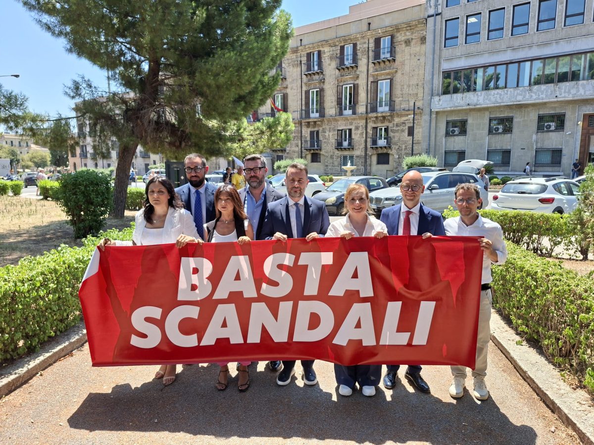 Adorno (M5S): “Stop agli sprechi e al clientelismo. Schifani venga oggi in Aula o sarà ostruzionismo”