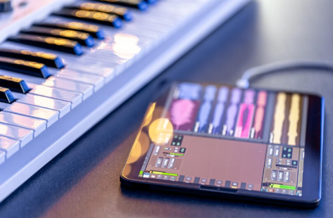 Trading musicale: investire in una hit è la nuova frontiera dell’economia pop?