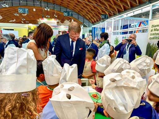 Masaf pubblica bando da 14 mln Frutta e Verdura nella scuole