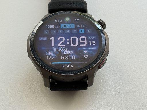 Amazfit lancia Balance, lo smartwatch ideale per gli sport acquatici