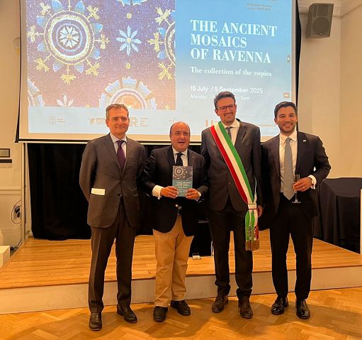 Sbarcano a Londra i mosaici bizantini di Ravenna