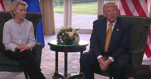 Dazi, acordo Ue-Usa, Trump-Von der Leyen: “Ce l’abbiamo fatta”