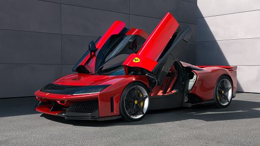 Ferrari conti in crescita ma crolla in Borsa (-11%). Timori su II semestre Ferrari conti in crescita ma crolla in Borsa (-11%). Timori su II semestre