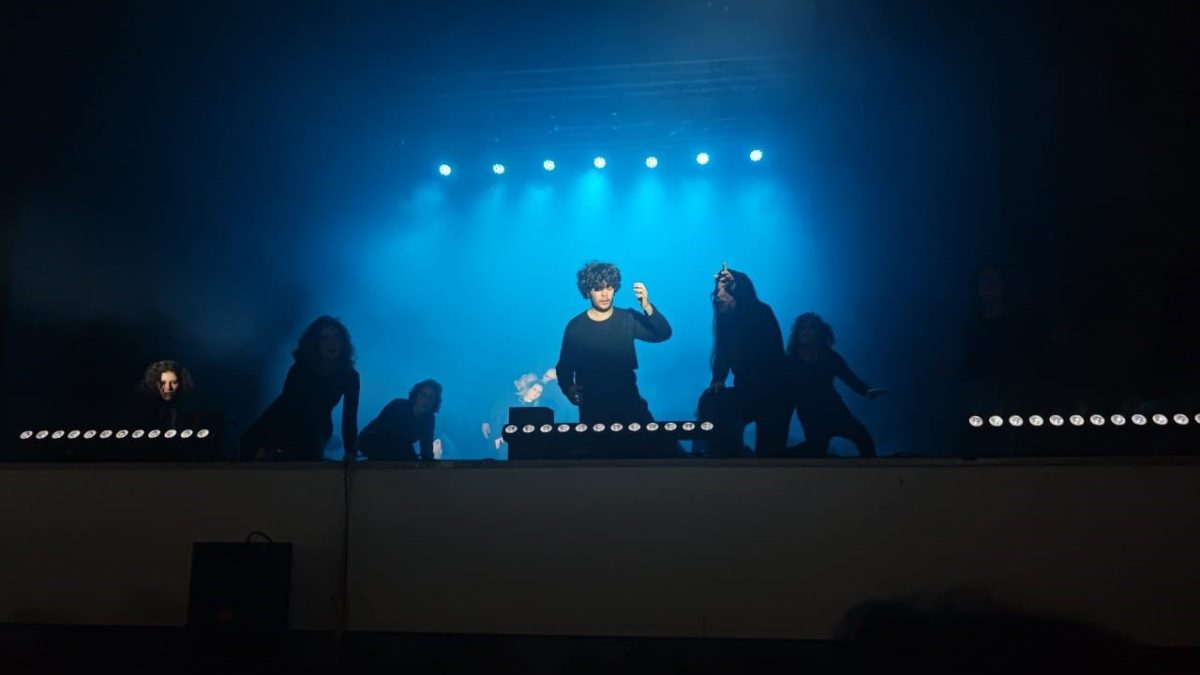 “Commedia infernale” conquista Pace del Mela