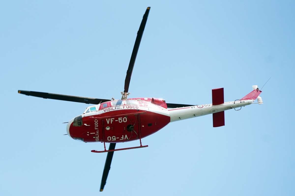 Tragedia in volo: elicottero con 8 persone si schianta, morti i ministri della Difesa e dell’Ambiente