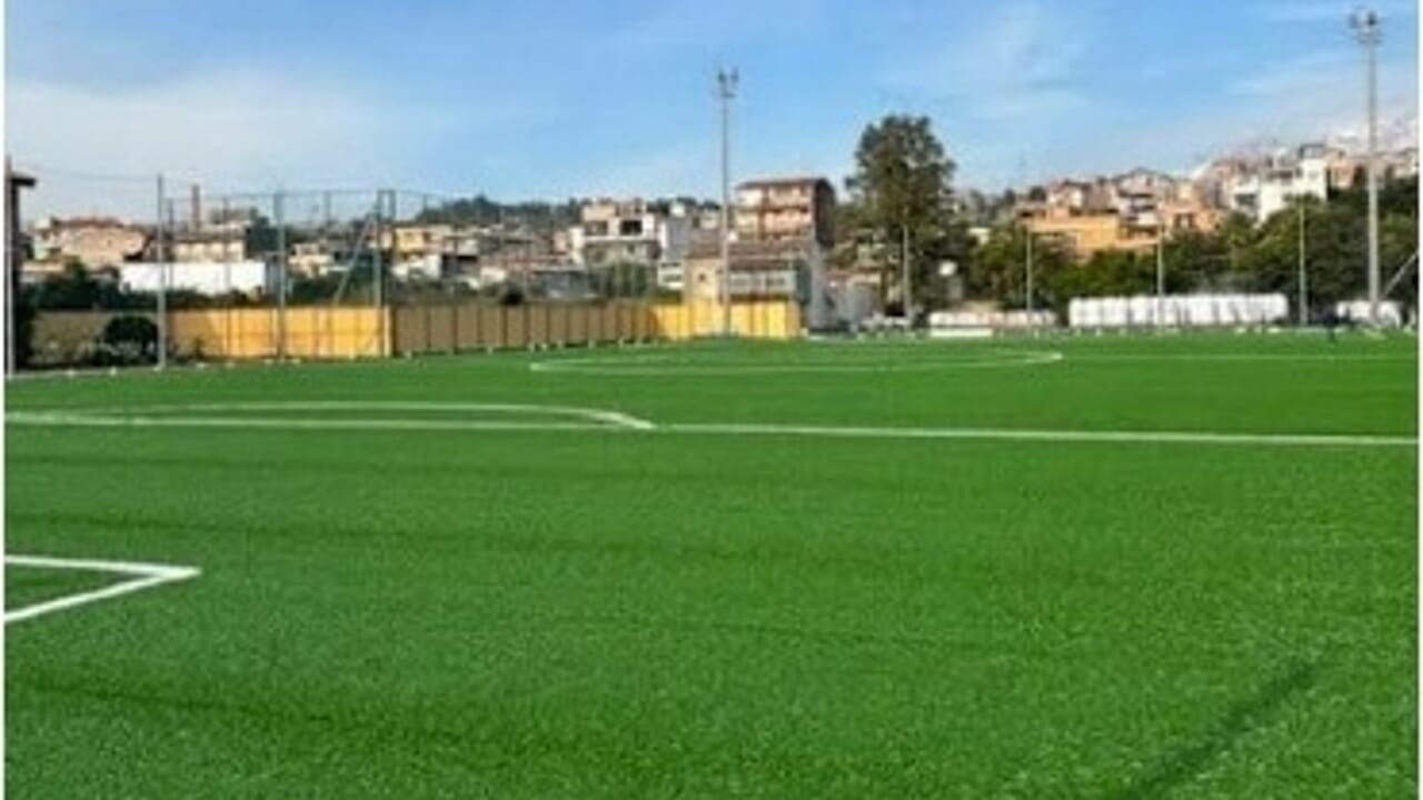 Picanello, il sindaco Trantino e l’assessore Parisi consegnano il campo “Velletri”