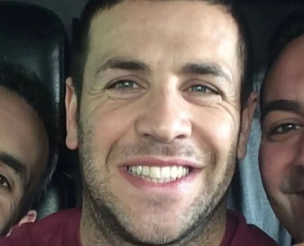 Tragedia ad Alcamo: malore fatale, morto vigile del fuoco di 42 anni. I colleghi: “Lavoriamo sotto 40 gradi”